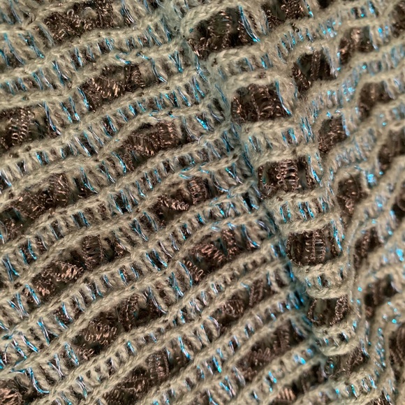 Crochet Style Table Scarf w/Fringe - Picture 5 of 7